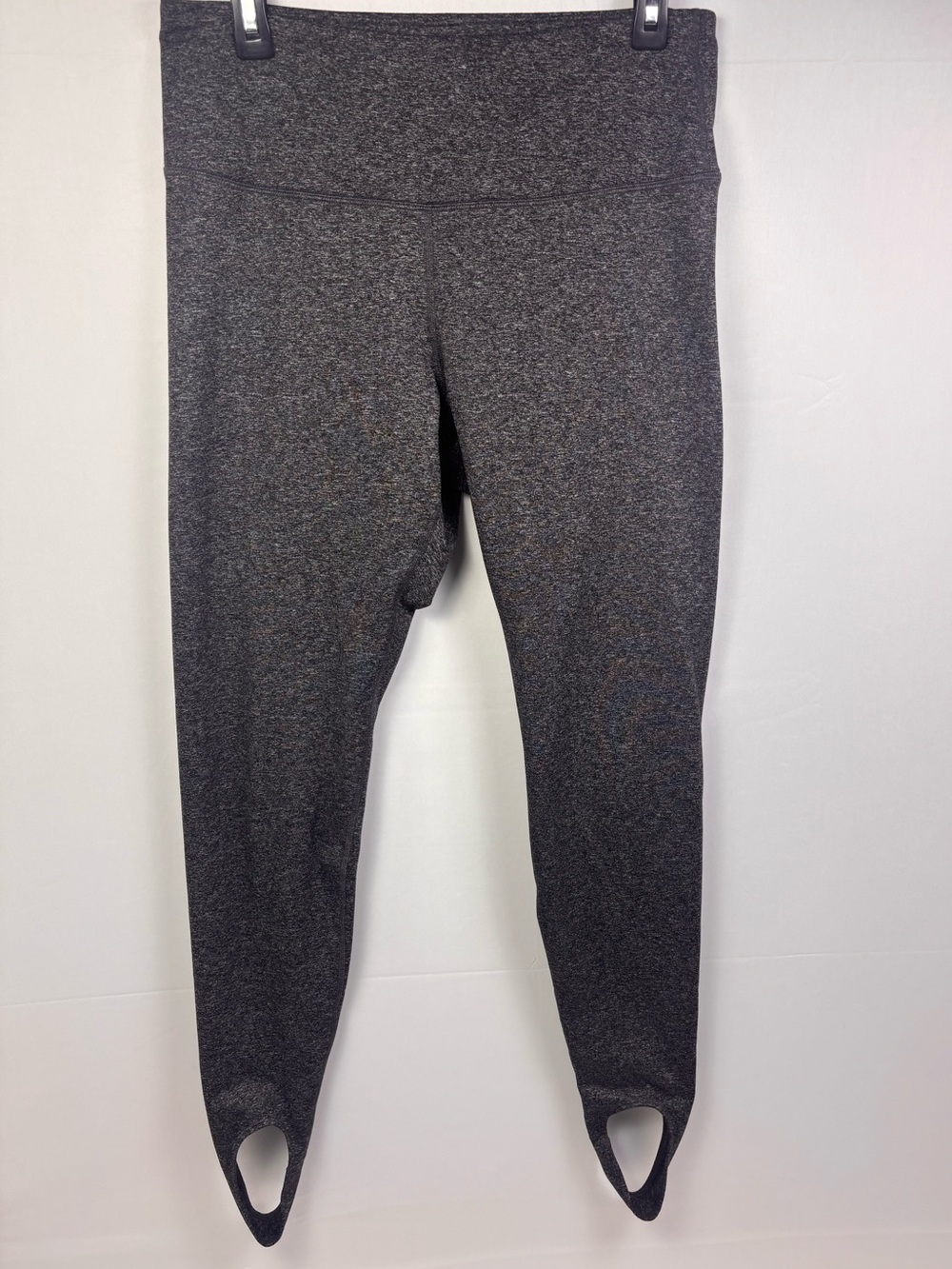 Old Navy Active 90s Stirrup Leggings
Gray High Rise Large